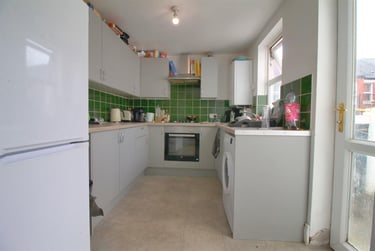 6 bed house, Hunters Road, Spital Tongues, Newcastle, NE24ND - Image 12